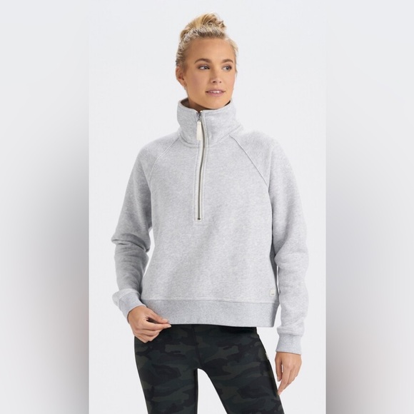 Vuori restore half zip gray sweatshirt - Picture 1 of 4
